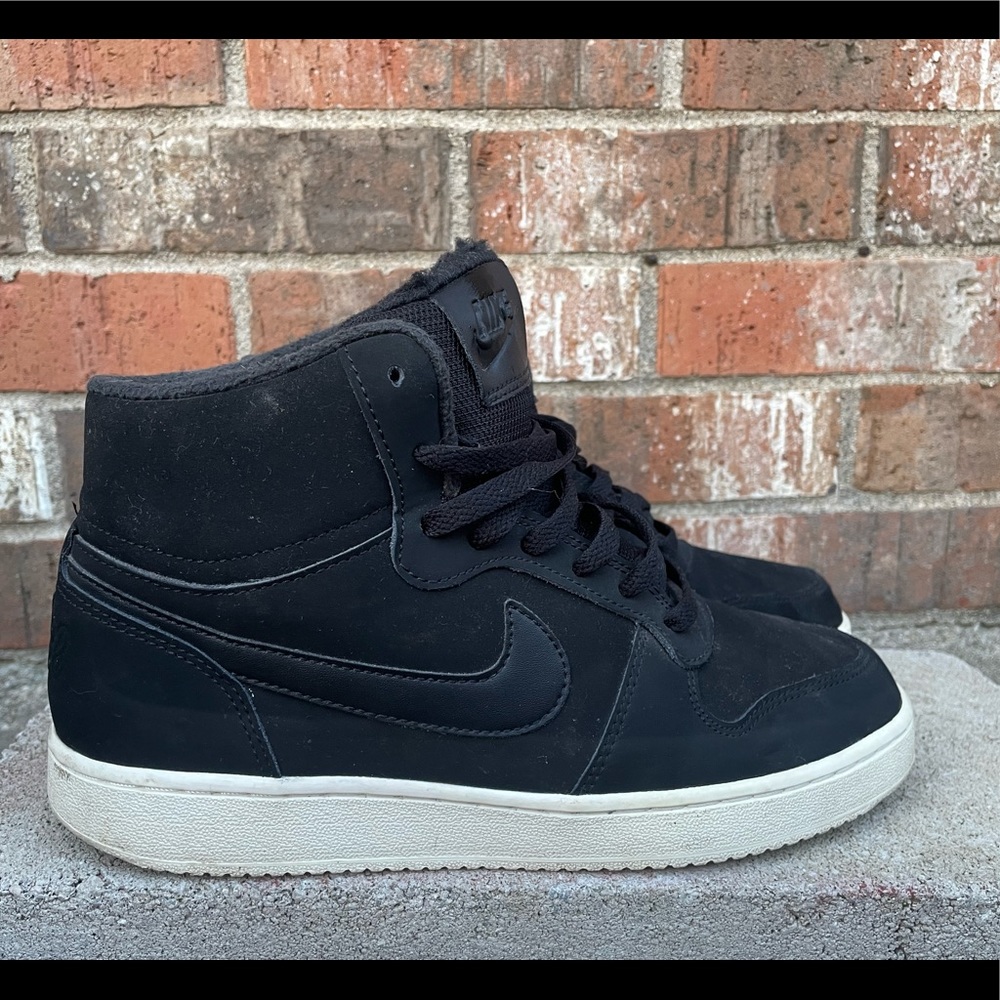 Nike Ebernon Mid SE Women’s AV2478-001 Black Sneakers Size 9